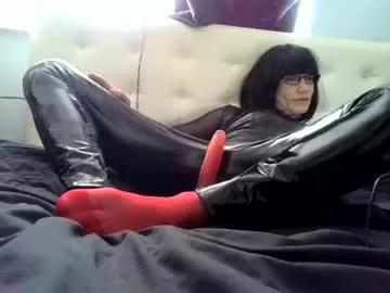 tiss1234 from Chaturbate