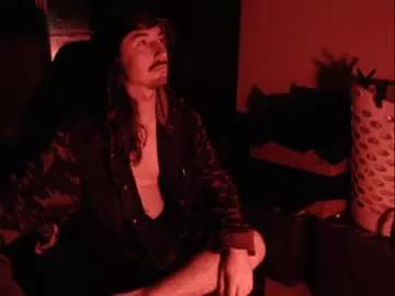 wellwhynot1313 from Chaturbate