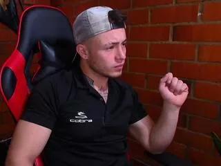 Photos of davis_brave from Flirt4Free is Freechat