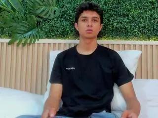 Photos of ethan_lowell from Flirt4Free is Freechat