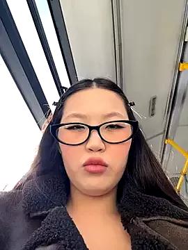 Photos of Aiko_Yumi from StripChat is Freechat