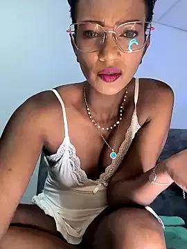 Amaliu_ from StripChat