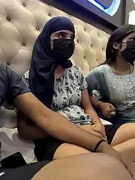 Photos of Ayesha_khann from StripChat is Group