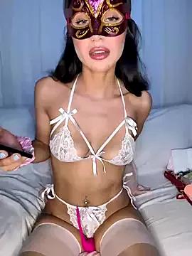 Photos of badenaz34 from StripChat is Freechat
