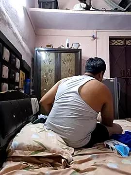 Photos of bobbyronak from StripChat is Group