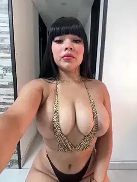 Photos of BrendaCrean from StripChat is Freechat
