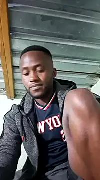 Bull_Gee from StripChat