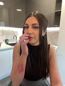 Photos of claraxjoyy from StripChat is Freechat