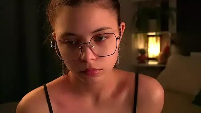 Photos of DarelleFare from StripChat is Freechat