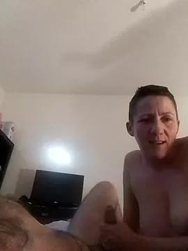 didi44xx from StripChat