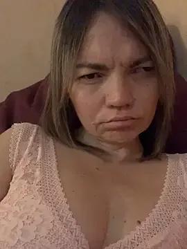 Photos of Ella_Pearlie from StripChat is Freechat