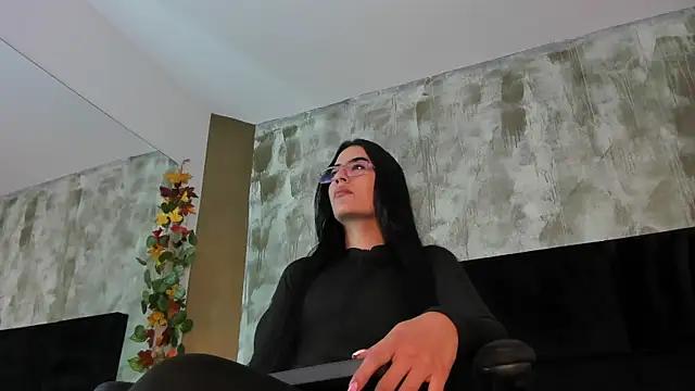 Ellaochoa from StripChat