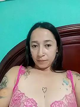 Photos of emilypoppy3 from StripChat is Freechat