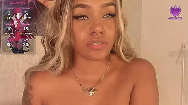 Emma_Morgann from StripChat