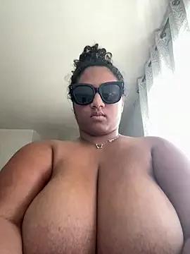 Photos of Flora_974 from StripChat is Freechat