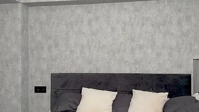 gg_lorix from StripChat