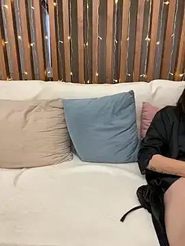 Photos of HotyWinter from StripChat is Freechat