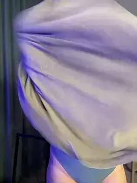Photos of HugeBoobs- from StripChat is Freechat