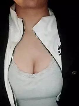 indianbabydoll01 from StripChat
