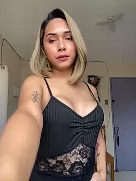 Photos of IvoryKath from StripChat is Freechat