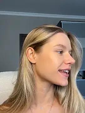 Photos of JessIsLove from StripChat is Freechat