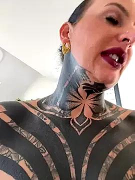 Photos of KathaleaNoir from StripChat is Freechat