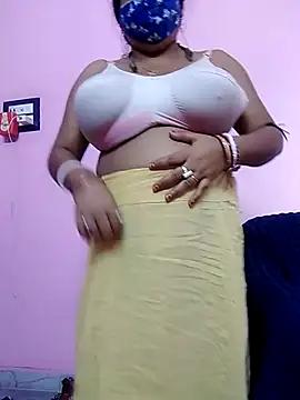 Kayra_34 from StripChat
