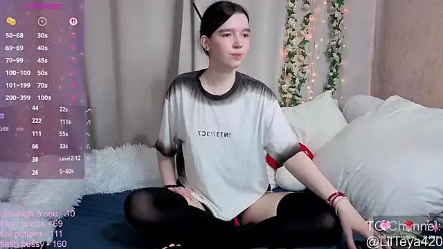 Photos of little_Teya from StripChat is Freechat