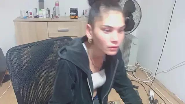 Photos of MalloryMyers from StripChat is Freechat