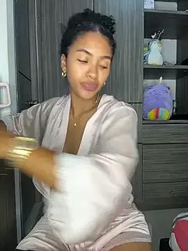Photos of Mia_sweet80 from StripChat is Private