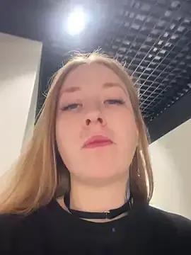Photos of MiaEuphoria_ from StripChat is Freechat