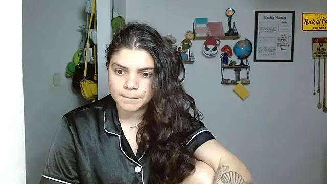 Nikkykora15 from StripChat