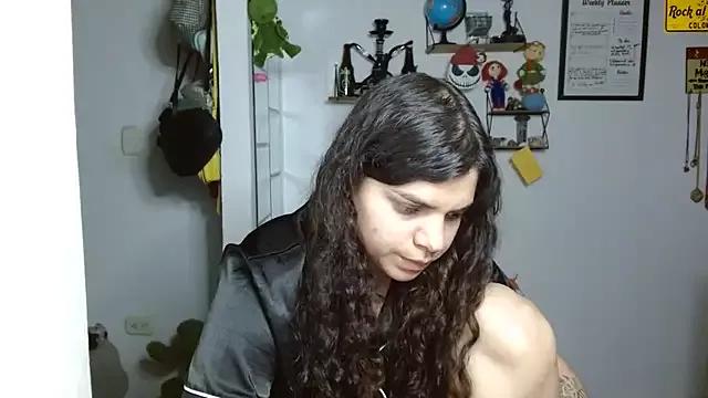 Nikkykora15 from StripChat