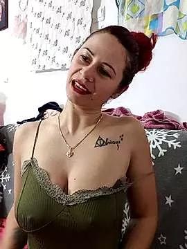 NinaMoon666 from StripChat