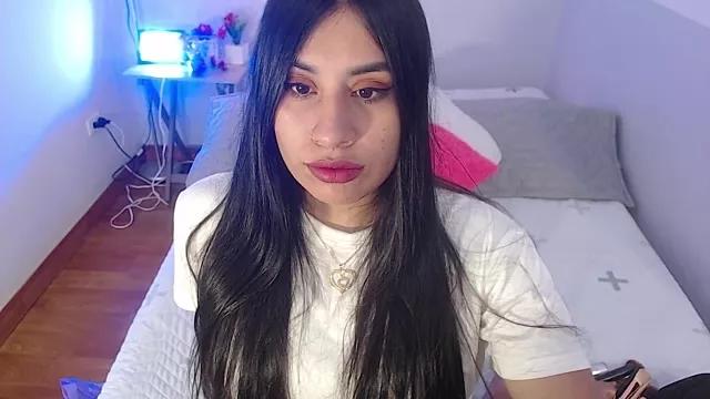 ninirestrepoo from StripChat