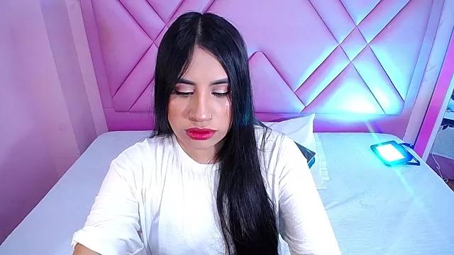 ninirestrepoo from StripChat