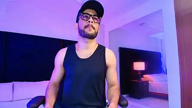 Photos of Oliver_Takeshi from StripChat is Freechat
