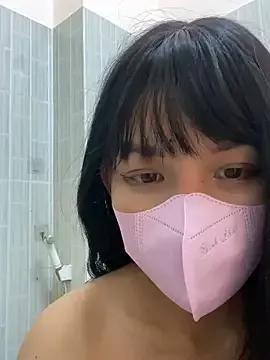Photos of Queen-Of-The-Nightt from StripChat is Freechat
