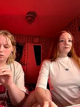 Photos of Radiants_two from StripChat is Freechat