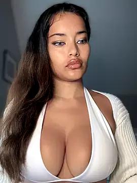 Photos of Risky_Workouts from StripChat is Freechat