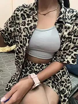 Photos of ritika_rao from StripChat is Freechat