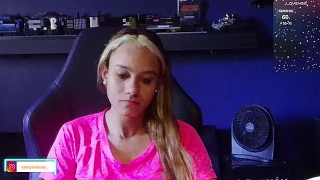 SamanthaWatson from StripChat