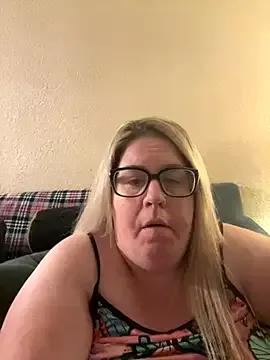 Photos of sexymommy1988 from StripChat is Freechat