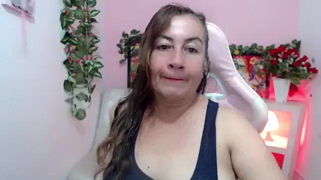 stepmother_105 from StripChat