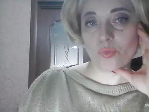 SweetCandy356 from StripChat