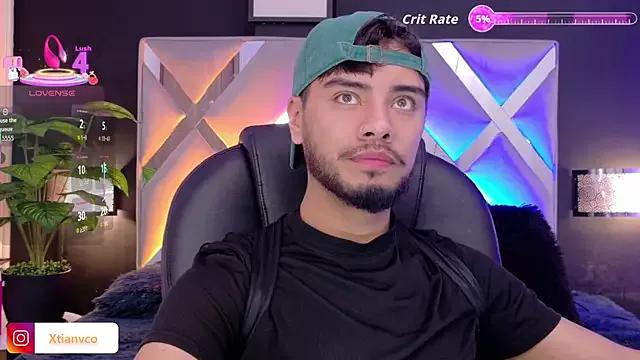 Photos of Tommidubois from StripChat is Freechat