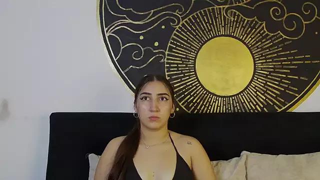 zoee_moretti from StripChat
